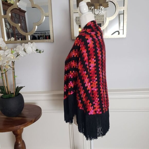 Vintage Handwoven Boho Scarf Cape Wrap Vibrant Geometric Pattern & Black Fringe - Picture 4 of 15